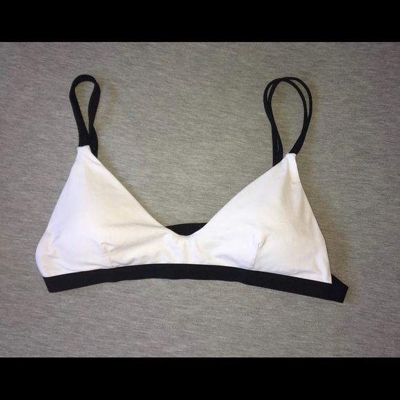 Black and white bikini top - Picture 2 of 2